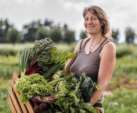 boerin anaal rijp|Beau en Geert zijn sexy boeren: Mijn oma kan niet wachten